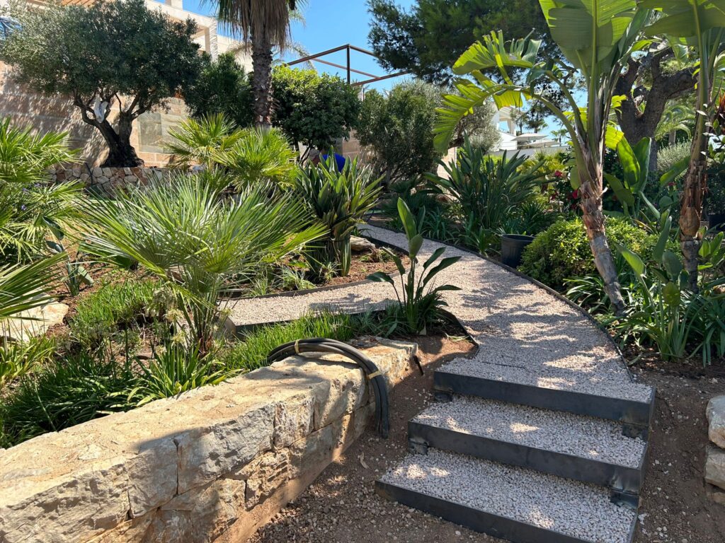 an example of a well built coastal garden